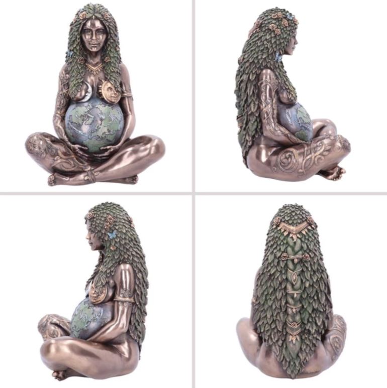 Mutter Erde Statue.
